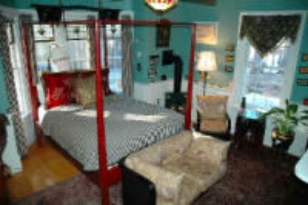 Red Elephant Inn Bed And Breakfast ノース・コンウェー エクステリア 写真